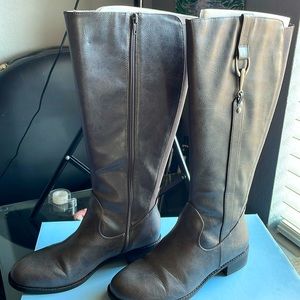 Life Stride Sikora boots with Wide calf, size 8 WIDE